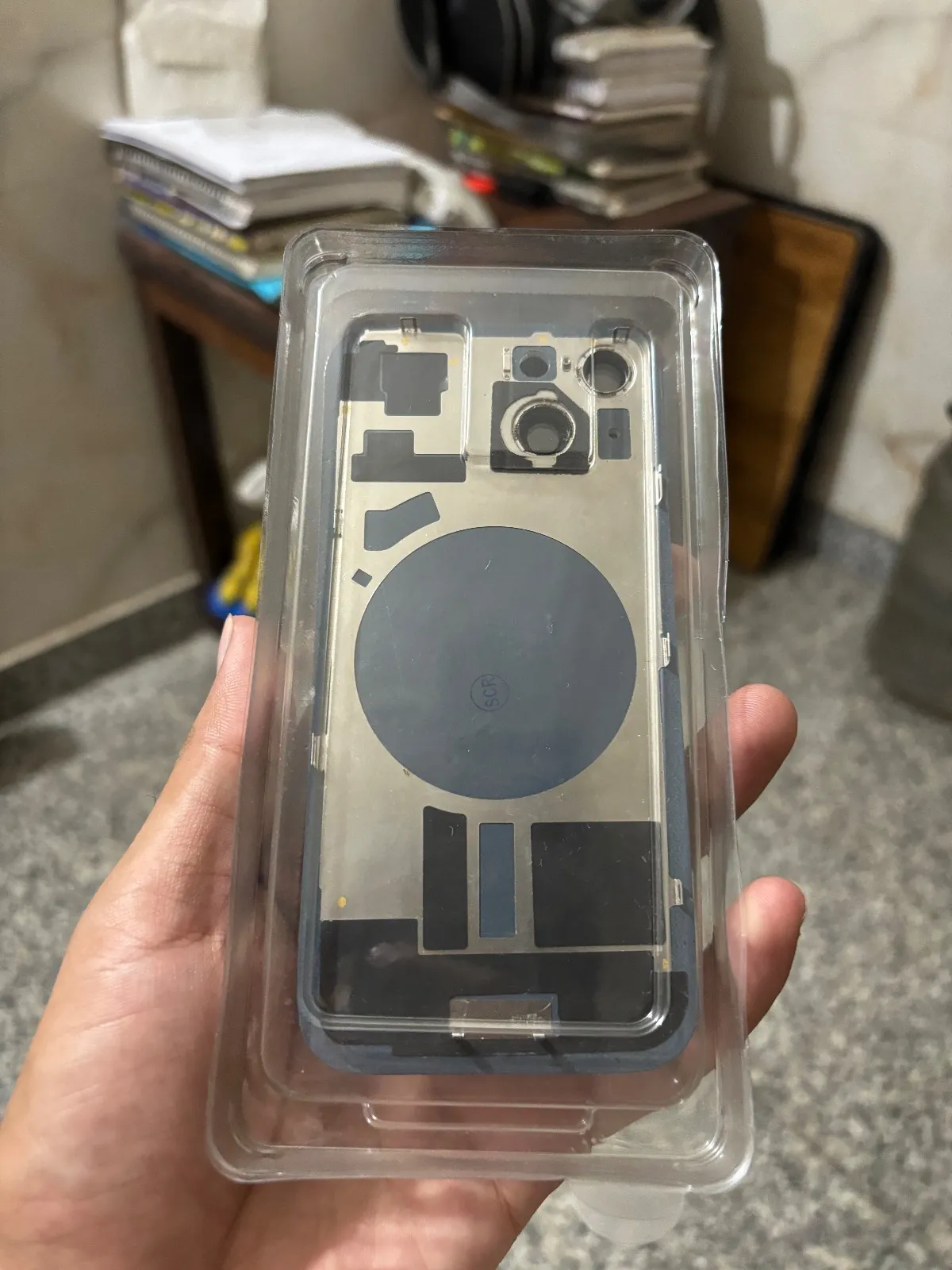 iphone 15 Back Panel First Copy - Thumbnail 4