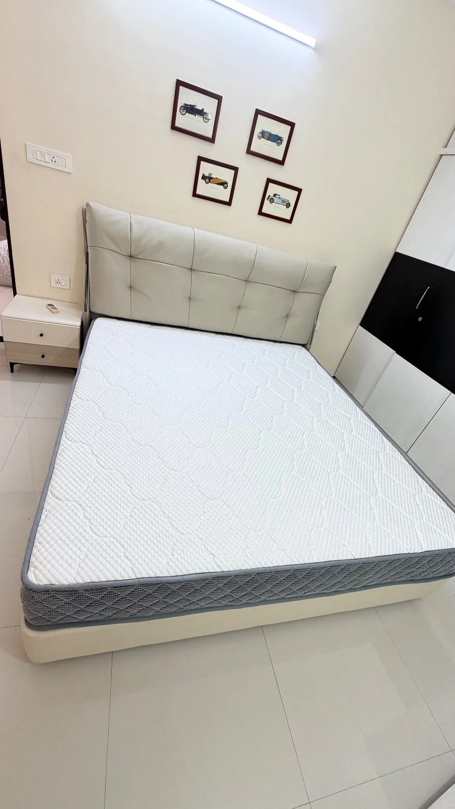 King size bed with storage for sale in Hyderabad, Telangana