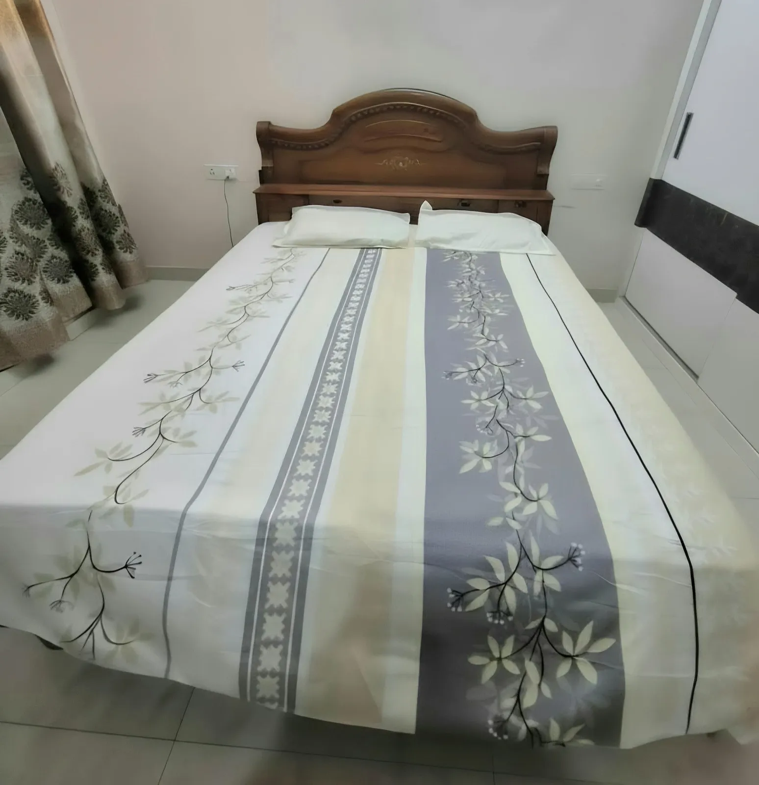 Wooden Bed Frame with Carved Headboard with 2 Single Memoryfoam Mattress for sale in Ambala City, Haryana