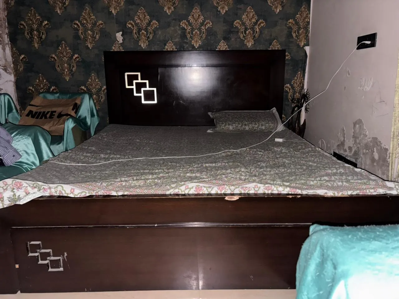 Premium Solid Wood Bed with Built-In Lighting for sale in New Delhi, Delhi