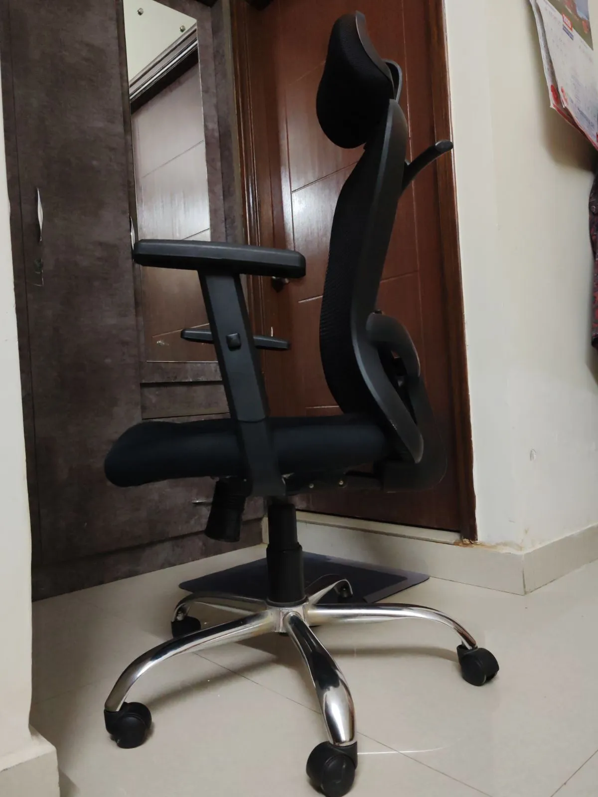 Ergonomic Mesh Office Chair - Thumbnail 5