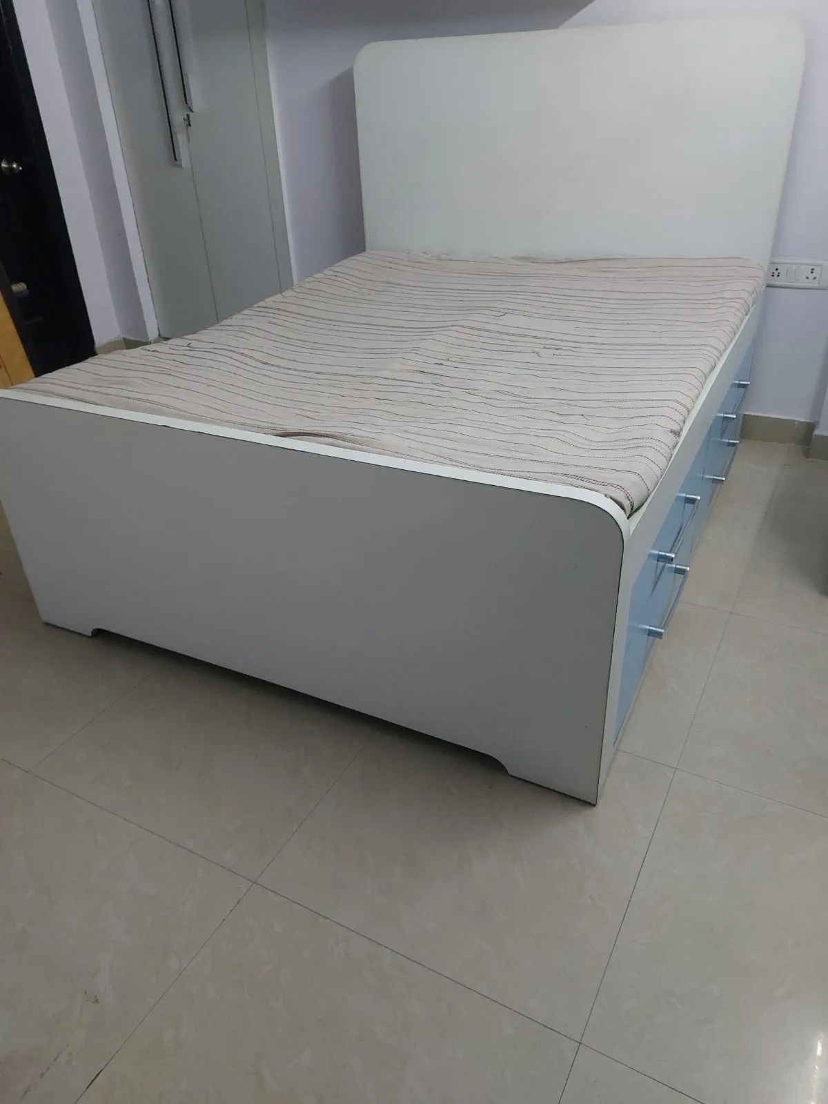 Double Bed for sale in GURUGRAM, Haryana