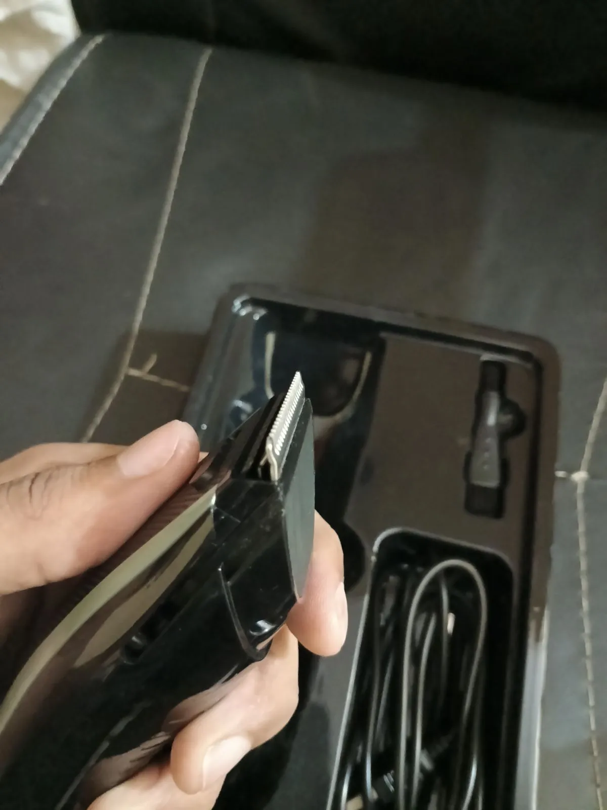 Syska HT1409 UltraSlim Trimmer - Thumbnail 2