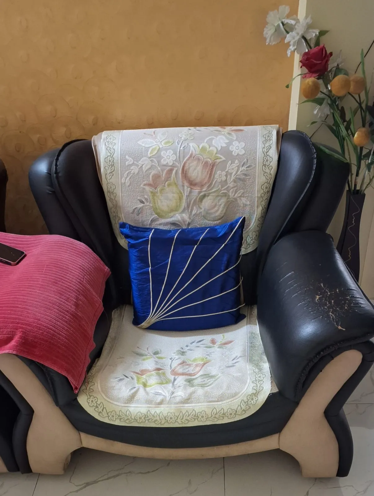 3 + 1 + 1 Seater Sofa Set for sale in Kalyani, West Bengal