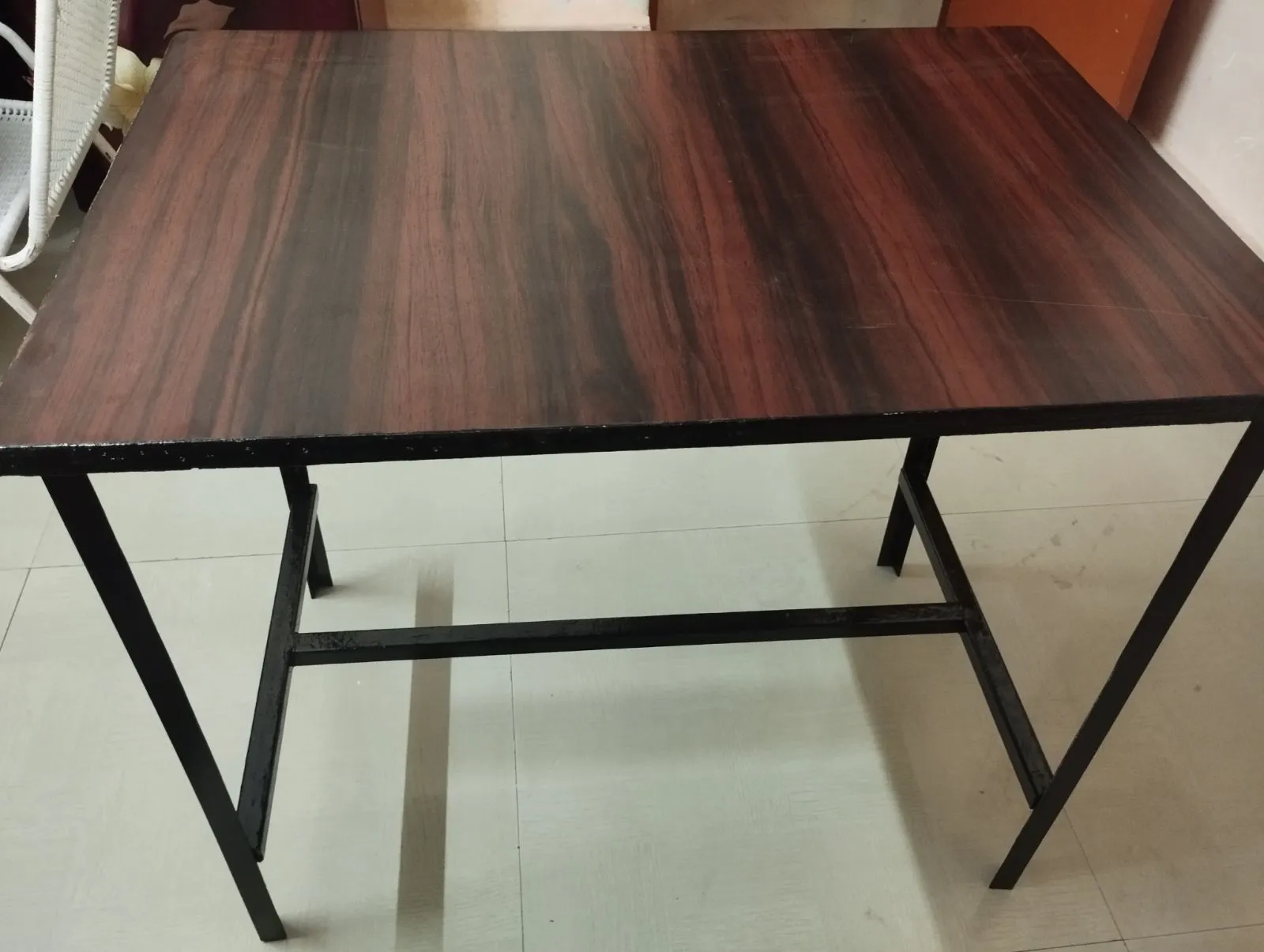 Table and chair set - Thumbnail 7