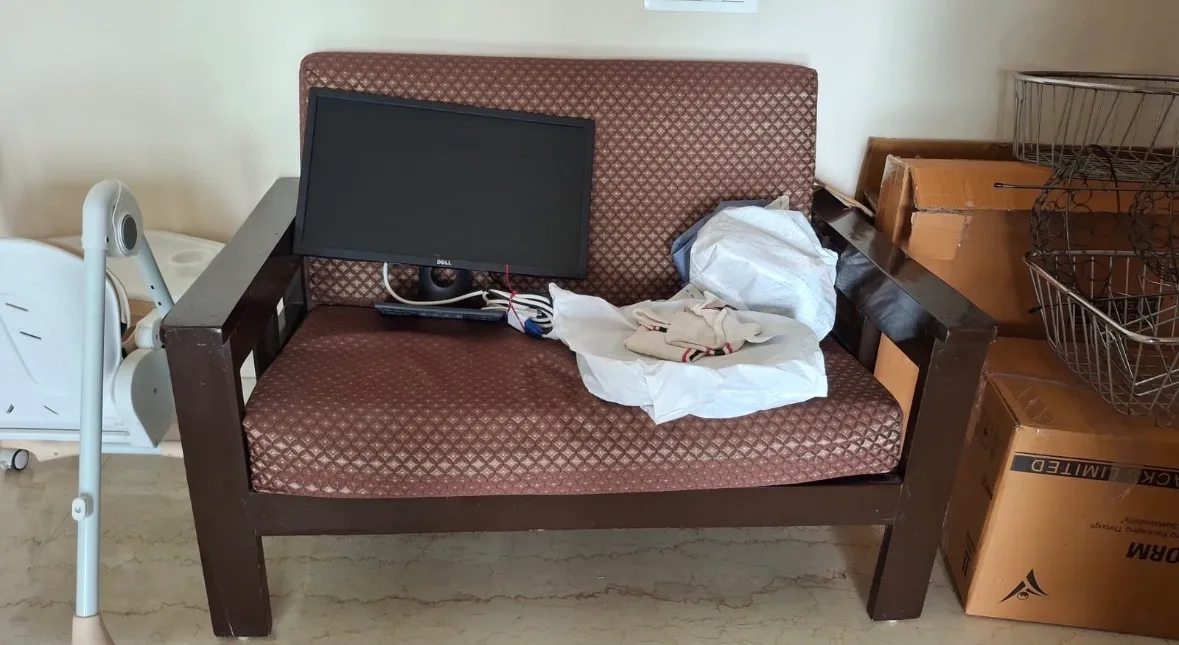 Tv rack and recliner 5 sitter for sale in Bangalore, Karnataka