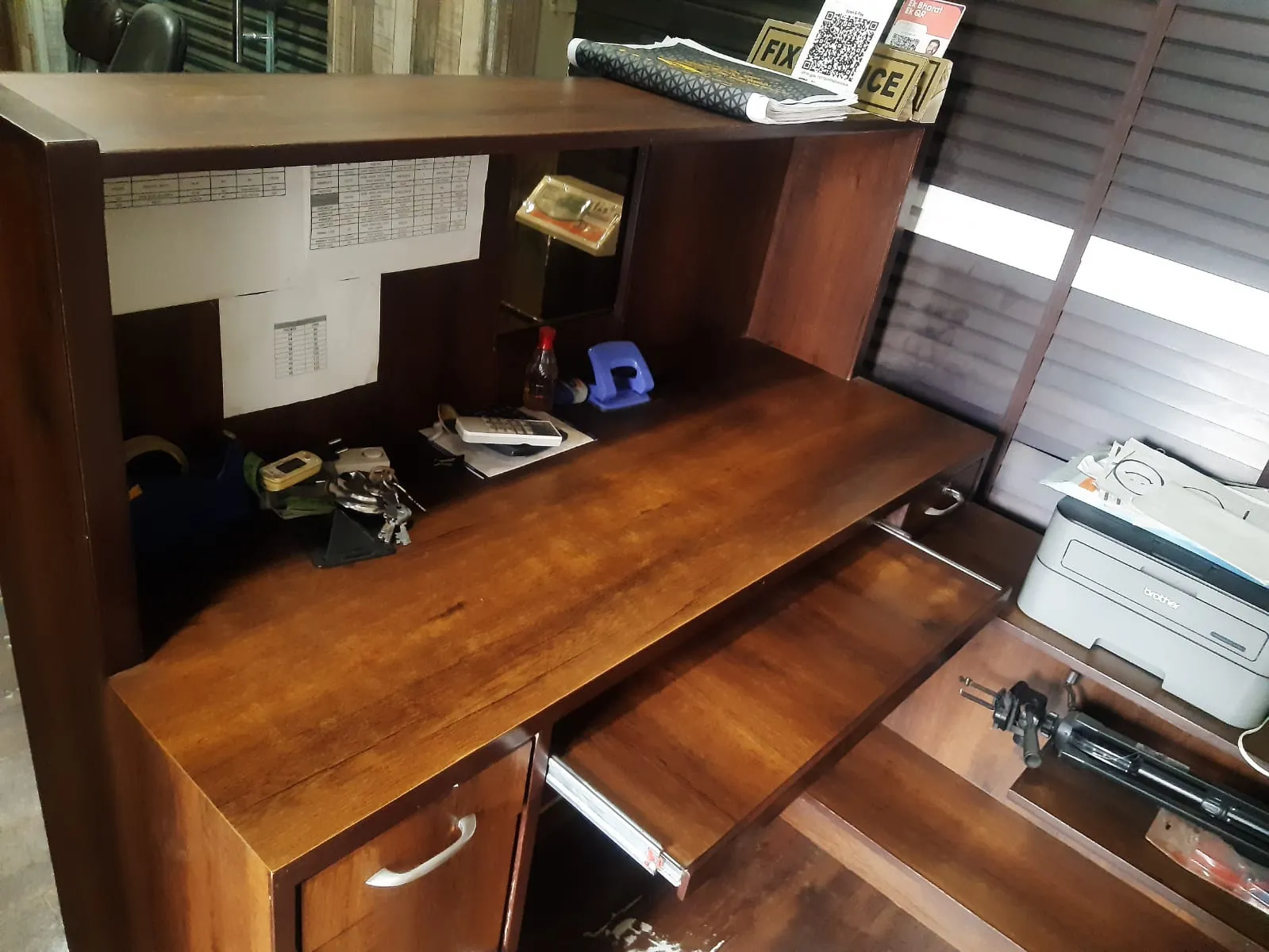 CASH COUNTER DESIGNER WOODEN - Thumbnail 5
