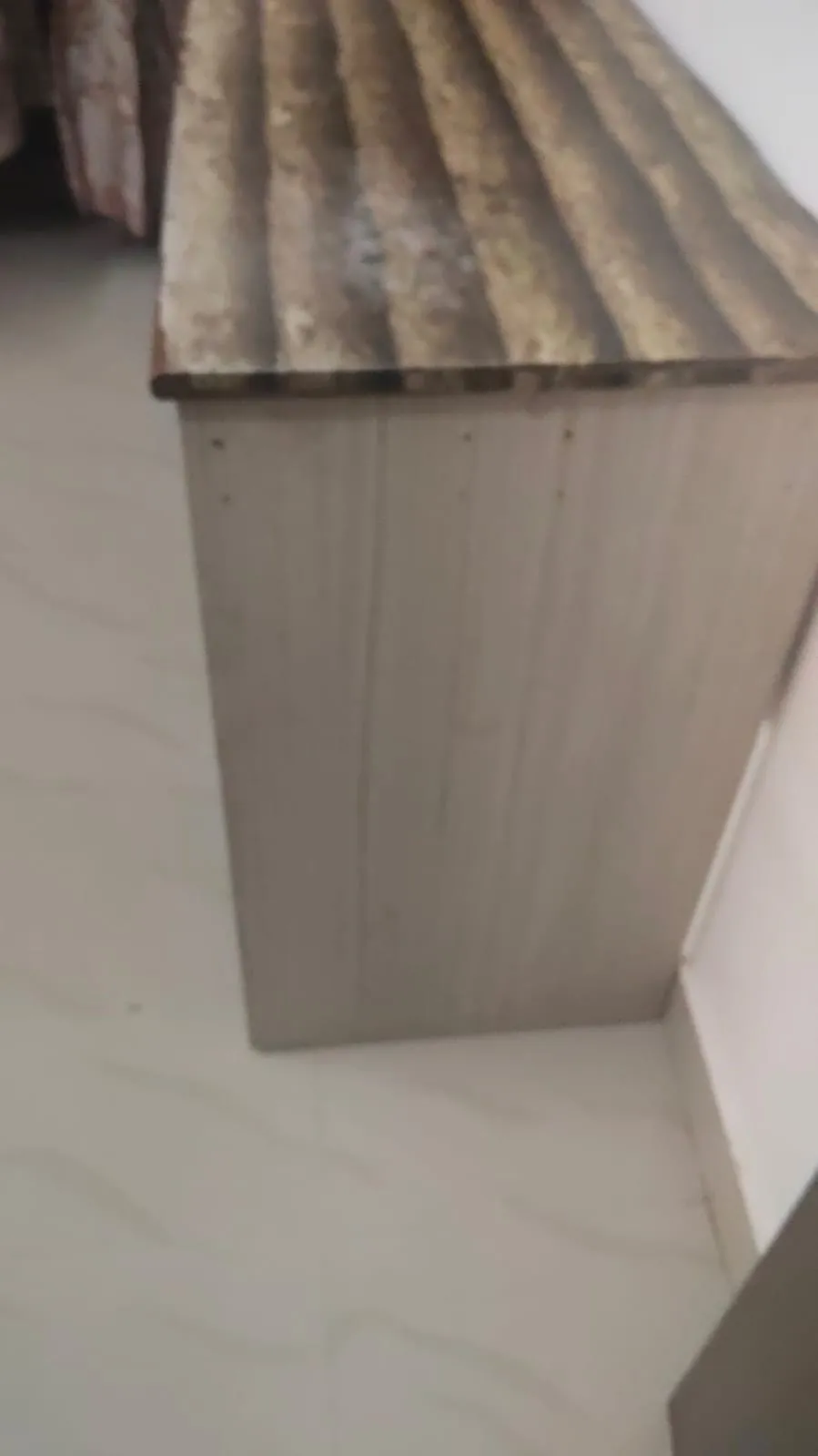 Budget-Friendly Office Desk &ndash; Spacious, Comfy - Thumbnail 4
