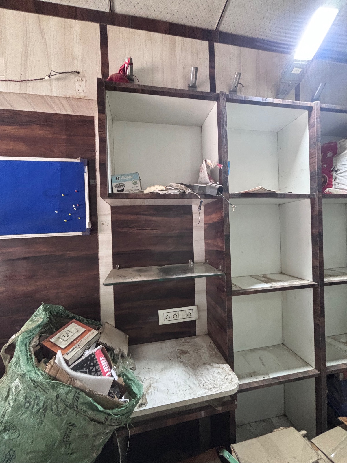 complete furniture wooden for kiryana and lights business - Thumbnail 6