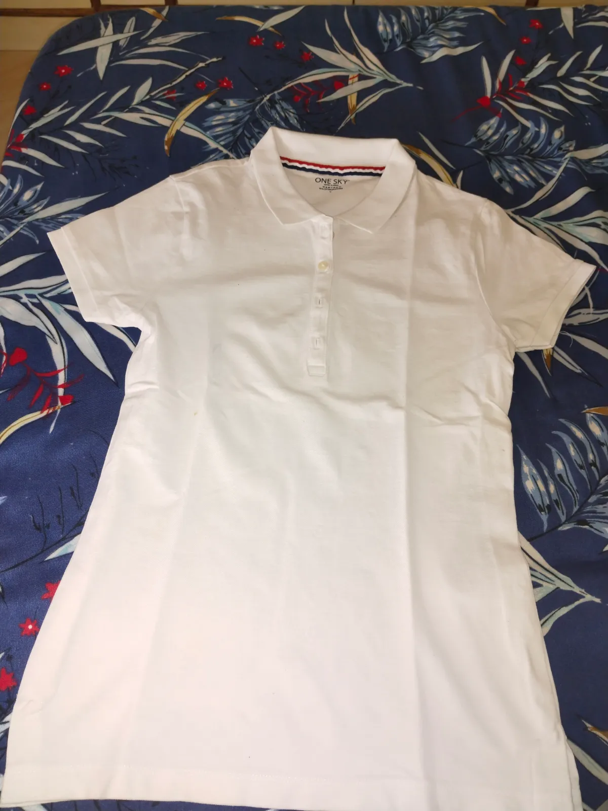 White polo t shirt - Thumbnail 17