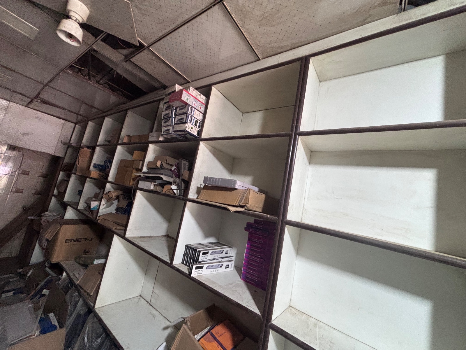 complete furniture wooden for kiryana and lights business - Thumbnail 10