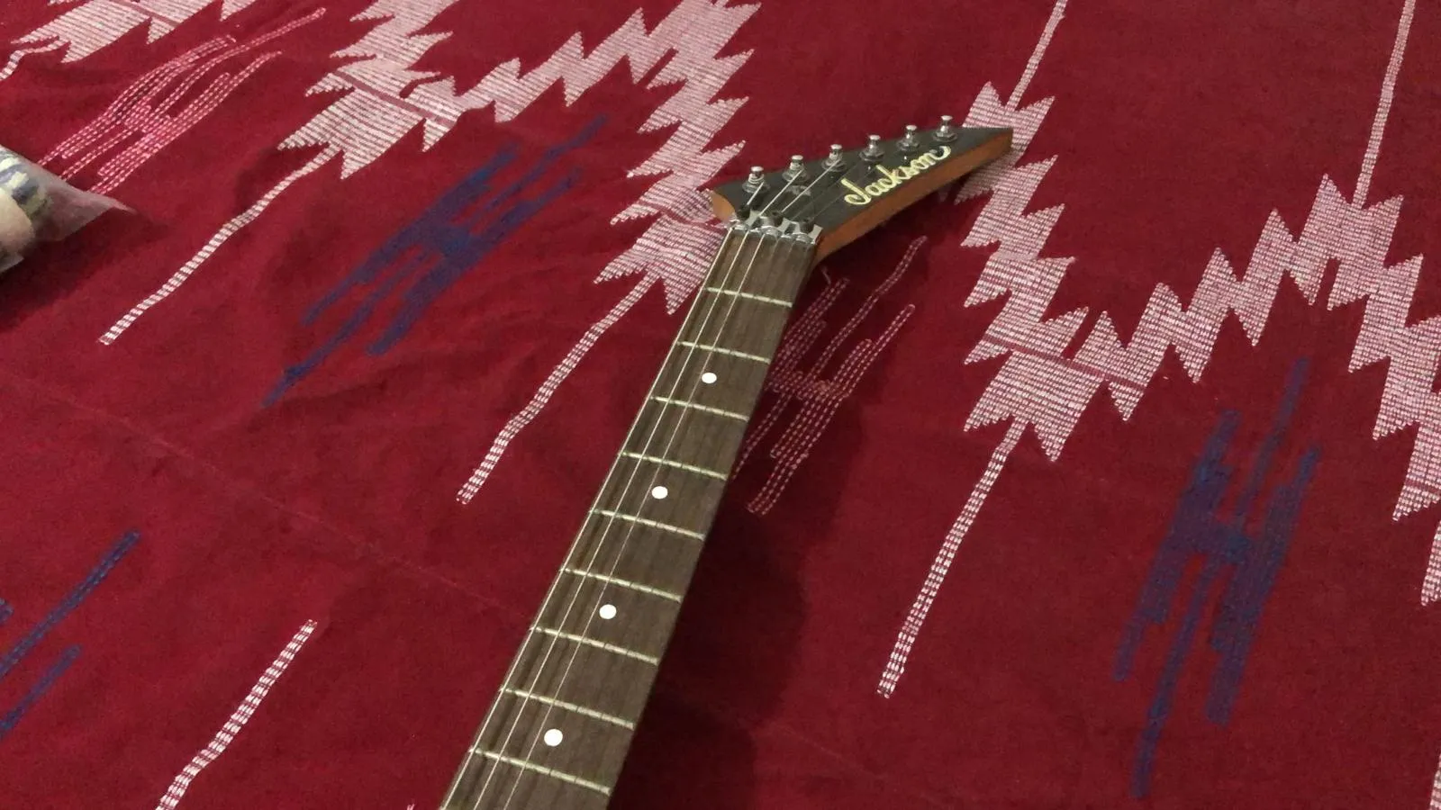 Electric Guitar + Amplifier + Processor - Thumbnail 5