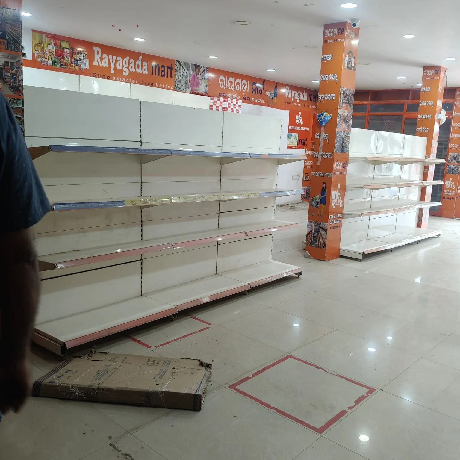 Study table for sale in Surat, Gujarat