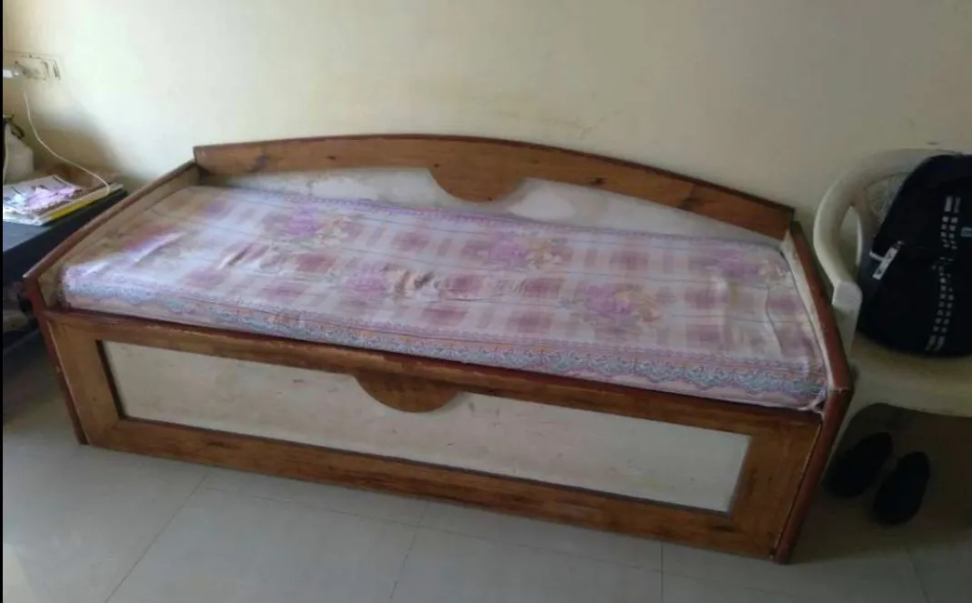 Wooden foldable bed - Thumbnail 2