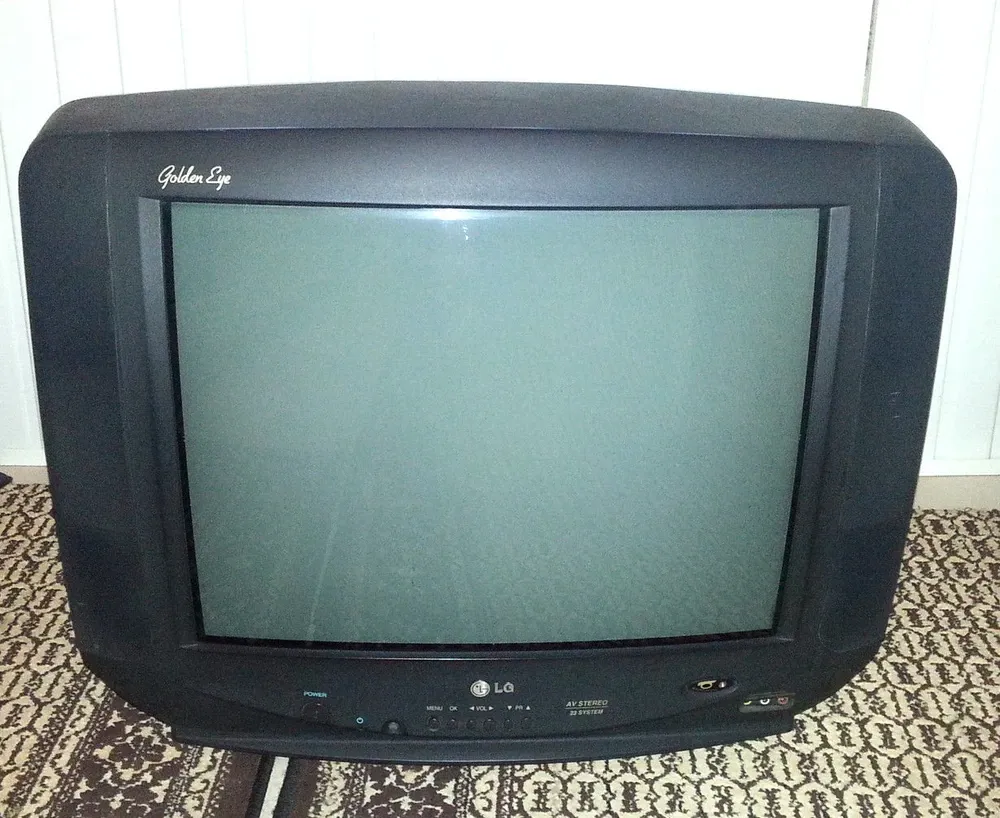 Old LG Golden Eye Plus CRT Colour Television – Vinta Ph-9566922606 - Thumbnail 2
