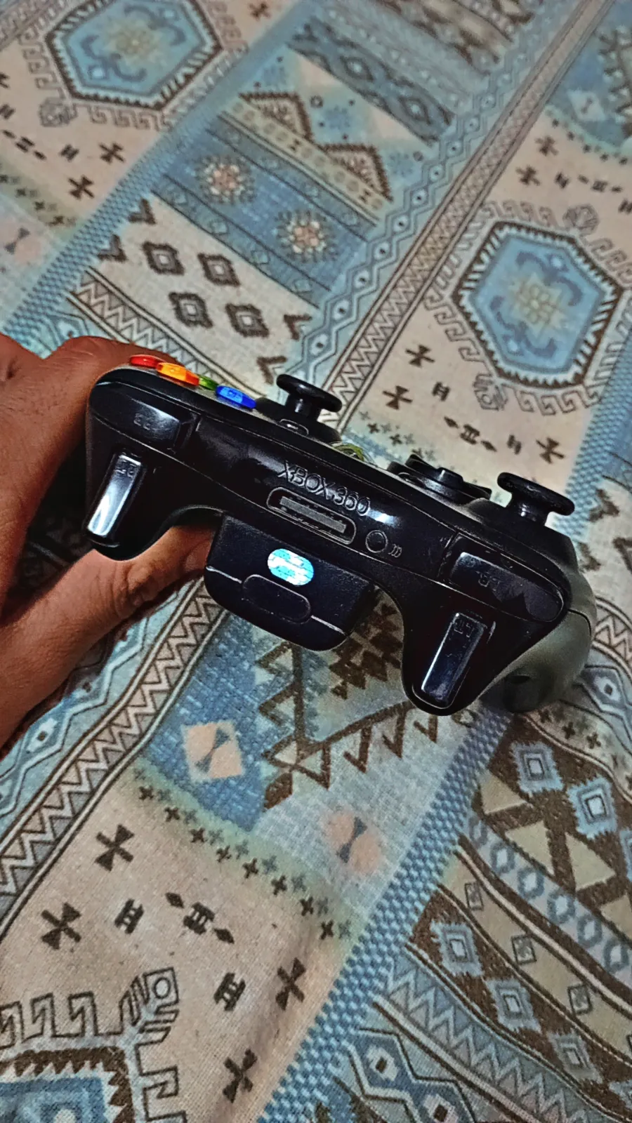 Xbox 360 e with kinict sensor 250gb - Thumbnail 6