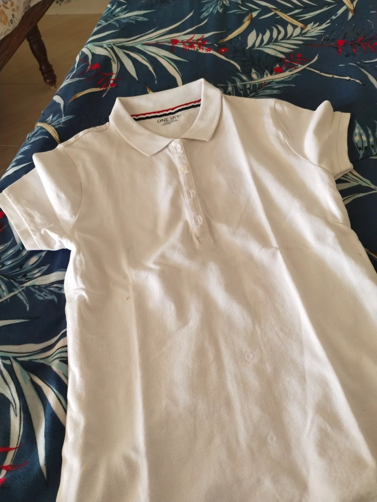 White polo t shirt - Thumbnail 2