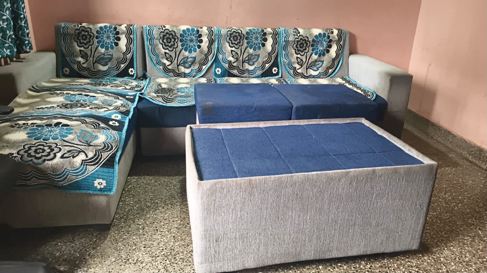 5 seater sofa - Thumbnail 2