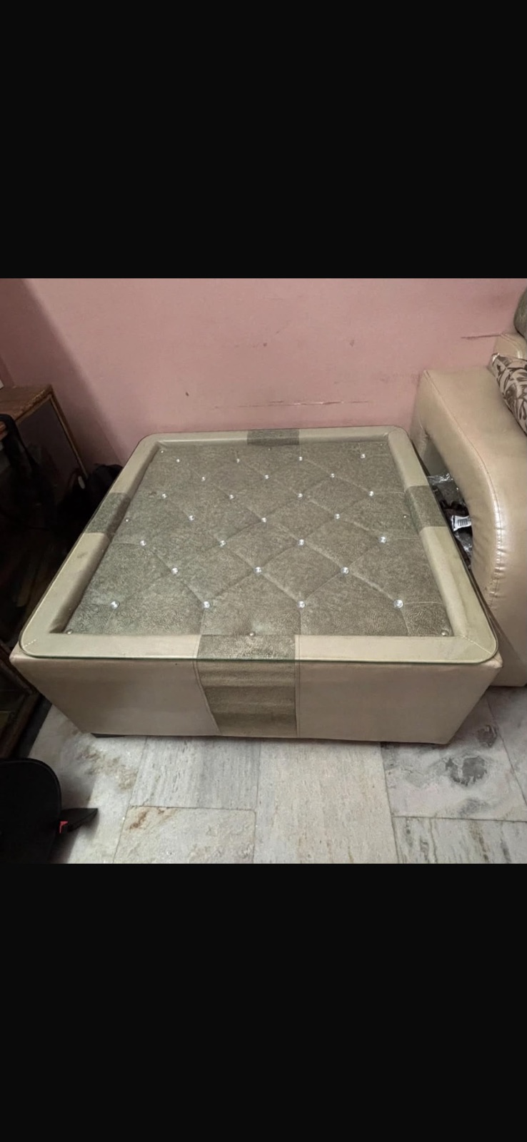 L Shaped 7 seater sofa with center table and arm chair - Thumbnail 2