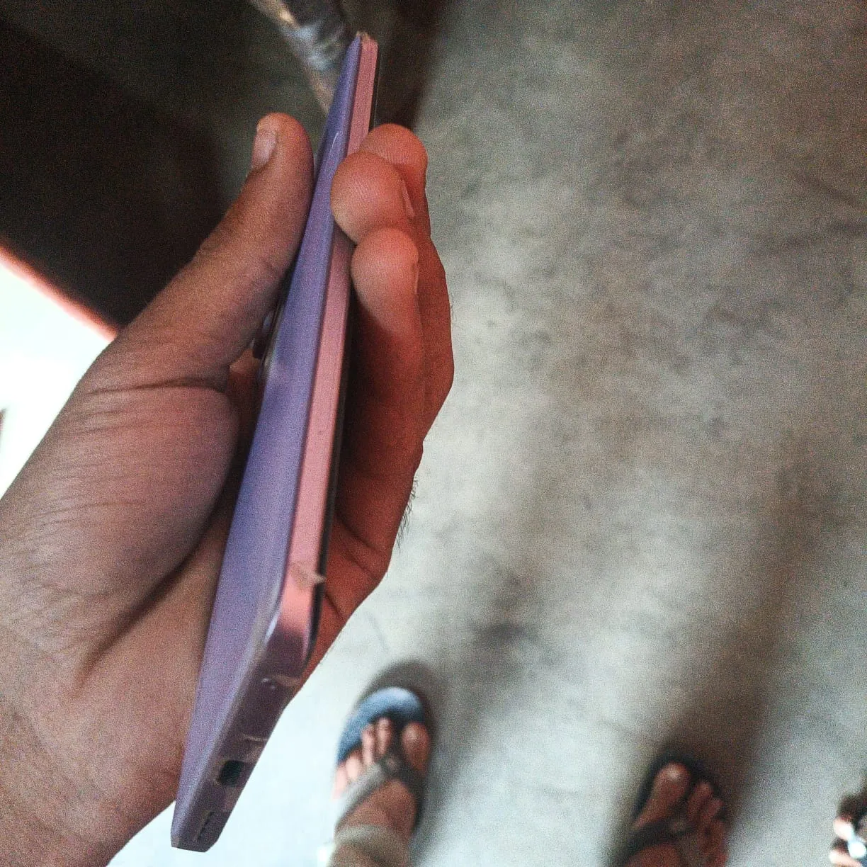 Realme 15 Pro 5G 12/256GB - Thumbnail 4