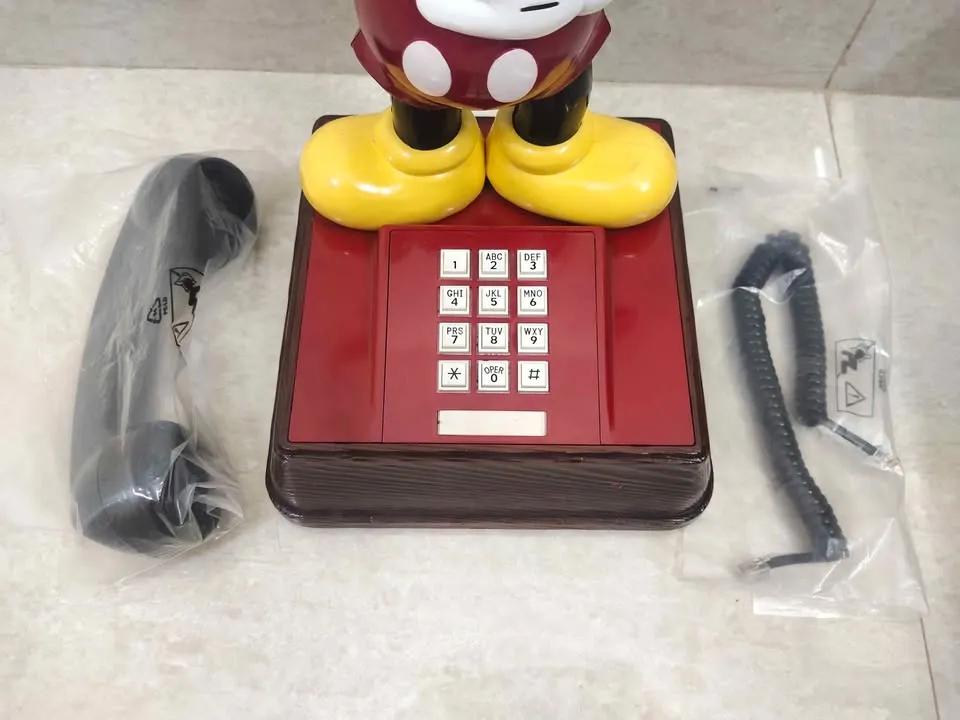 Vintage 1976 Disney Mickey Mouse Telephone ATC( American Telecommunications )Push Button Phone - Thumbnail 4