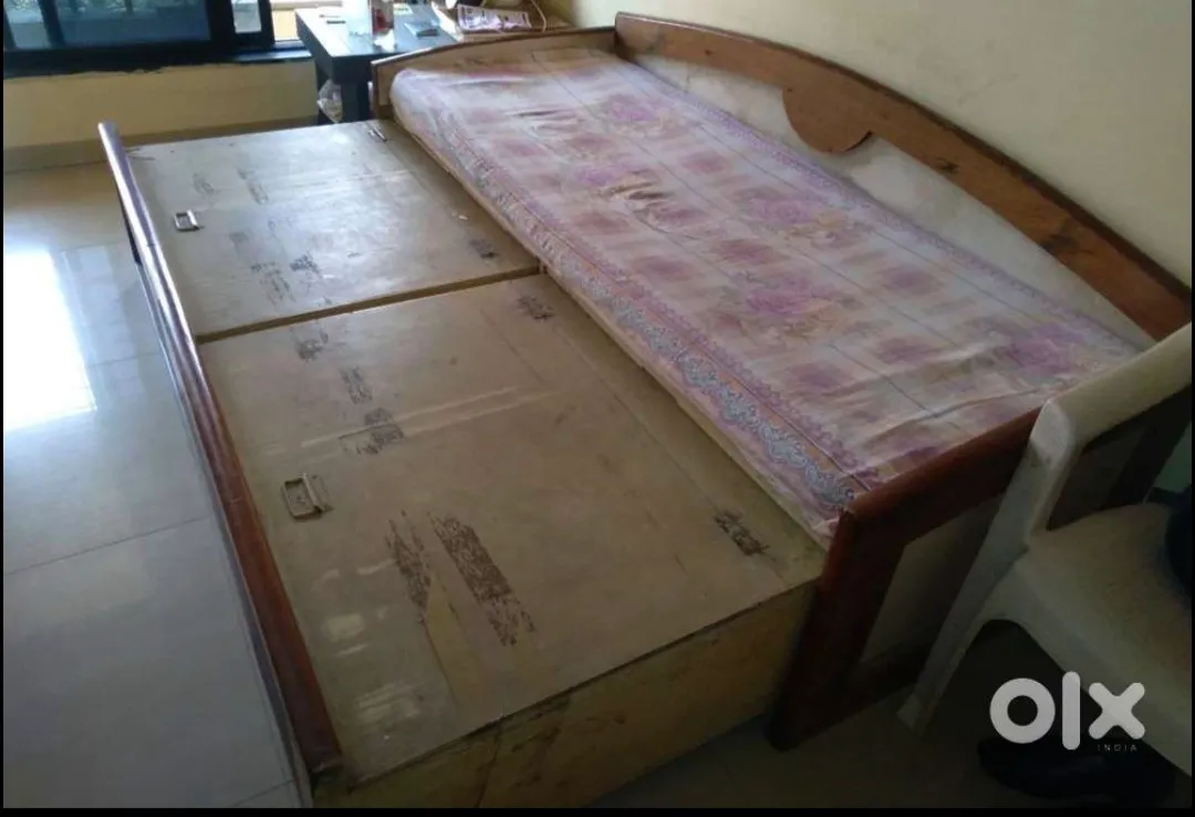 Wooden foldable bed for sale in NAVI MUMBAI, Maharashtra