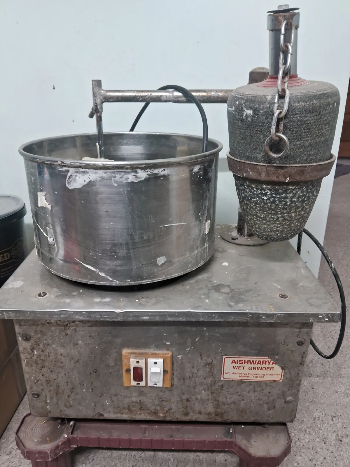 Grinder old model with good condition for sale in Chennai, Tamil Nadu