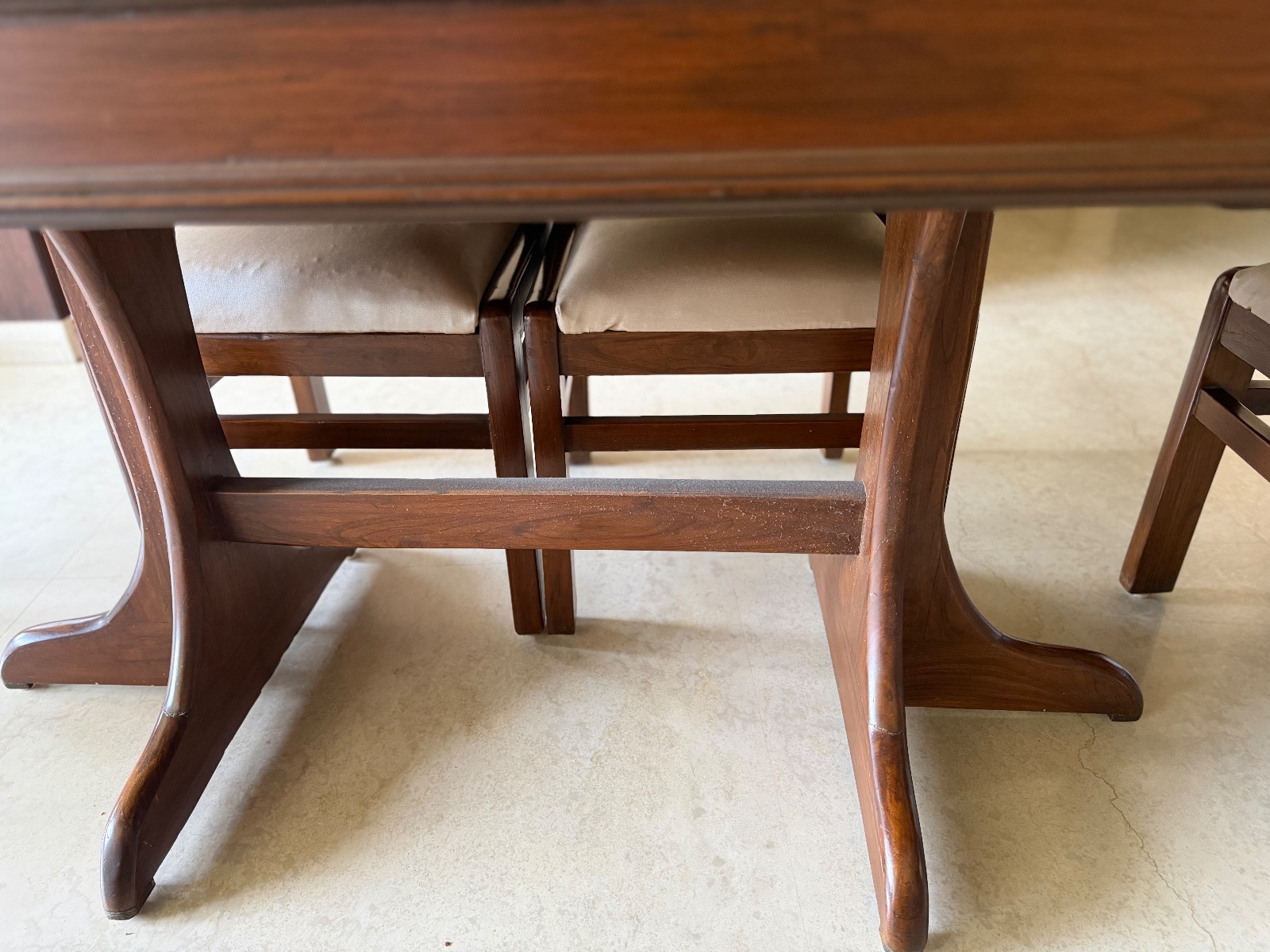 Dinning table with 6 chairs made with sagwan wood - Thumbnail 3