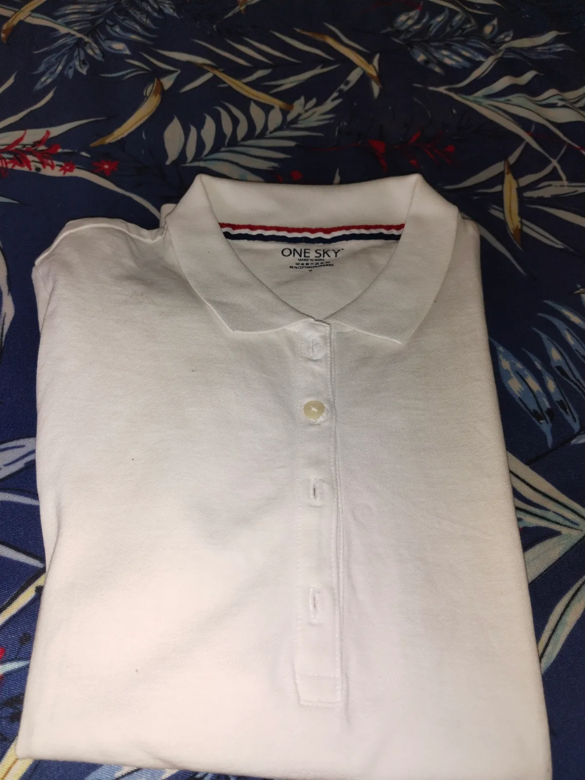 White polo t shirt - Thumbnail 18