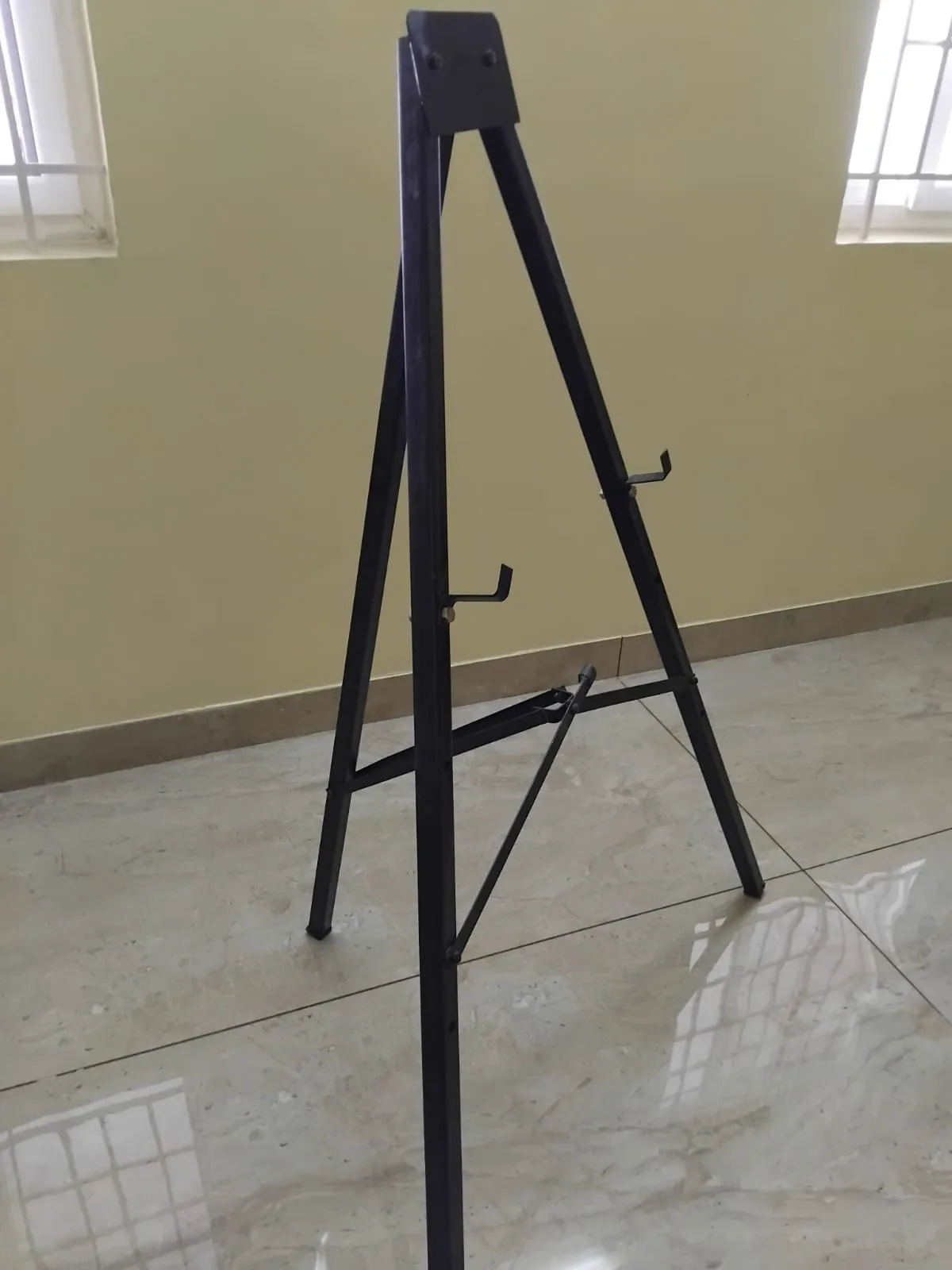 Adjustable Stand - Black Metal stand with height upto 5 feet - Thumbnail 2