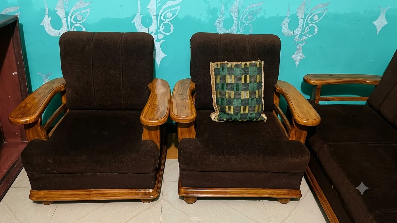 Sofa set with table - Thumbnail 2