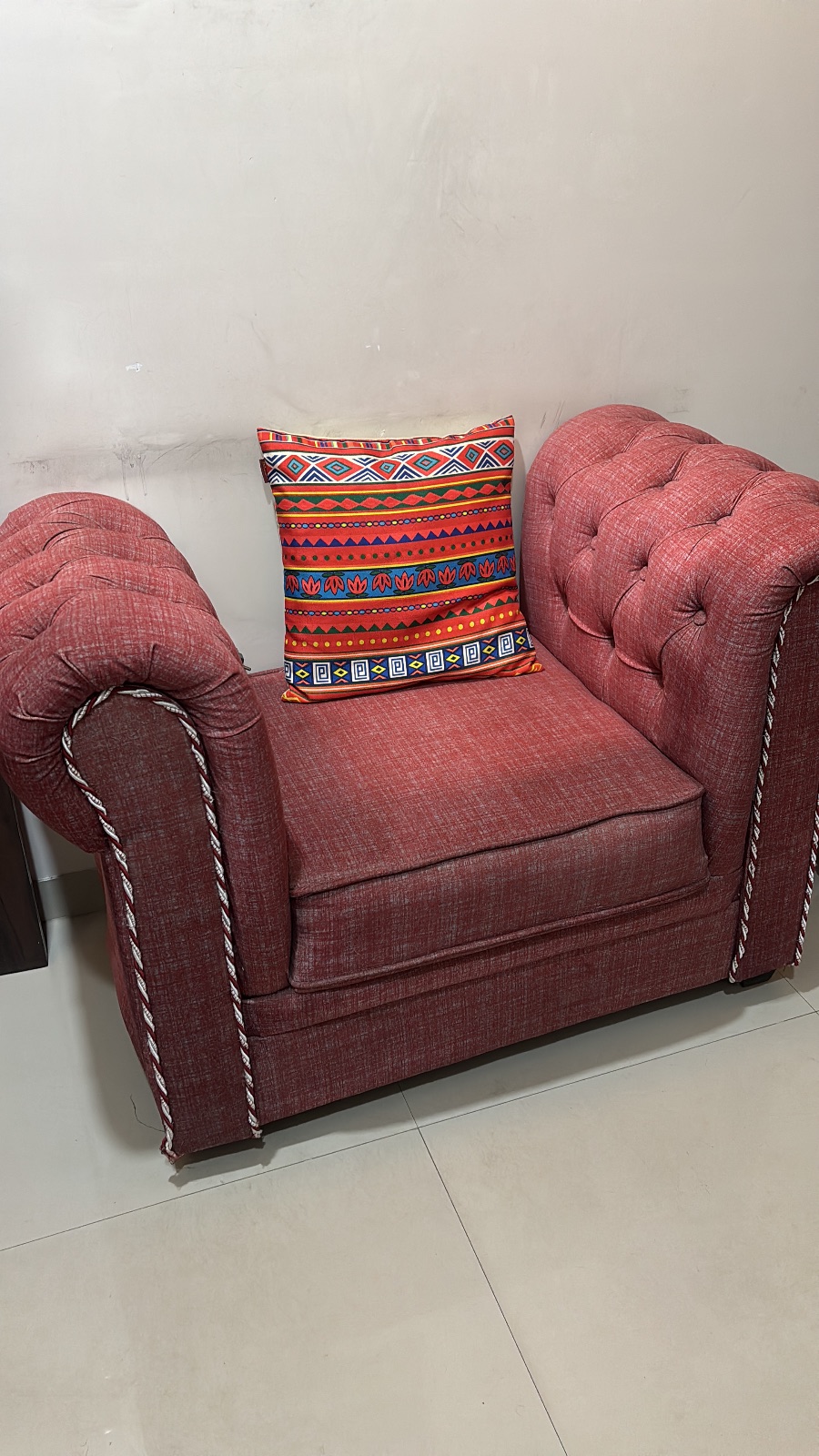 2+2 sofa set , good condition 2 years old. - Thumbnail 2