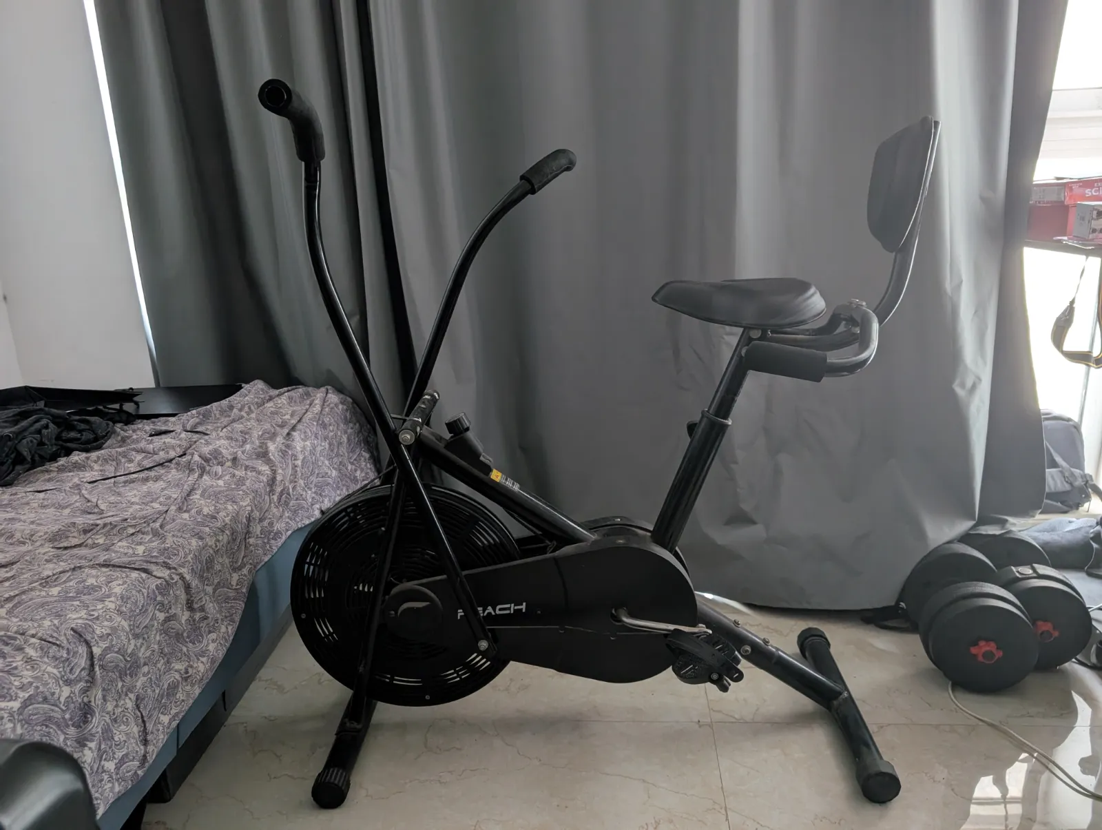 Exercise bicycle - 2 y/o for sale in Mumbai, Maharashtra