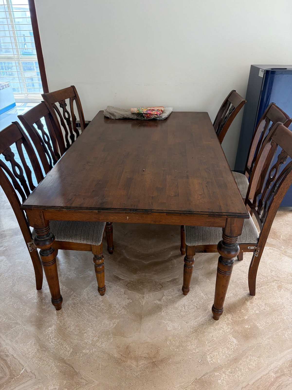 6 seater wooden dining table - Thumbnail 2