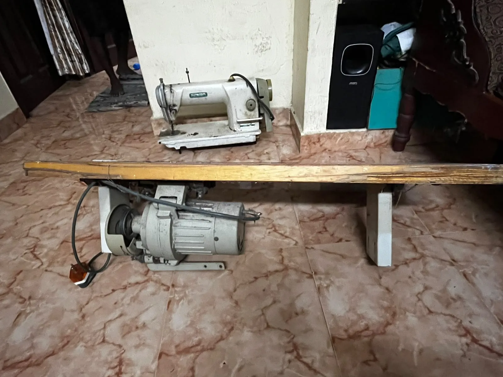 Tailoring machine for Sale - Image 1