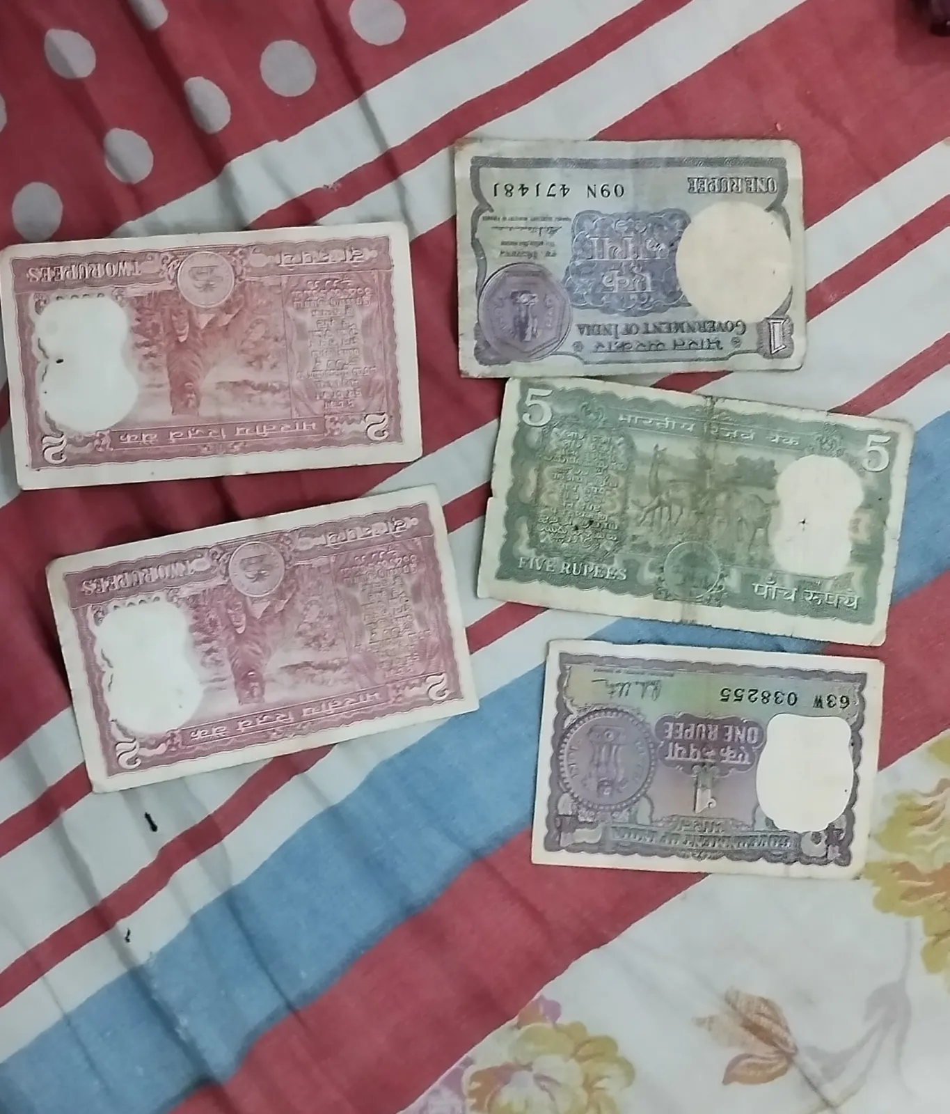 Old coins notes - Thumbnail 2