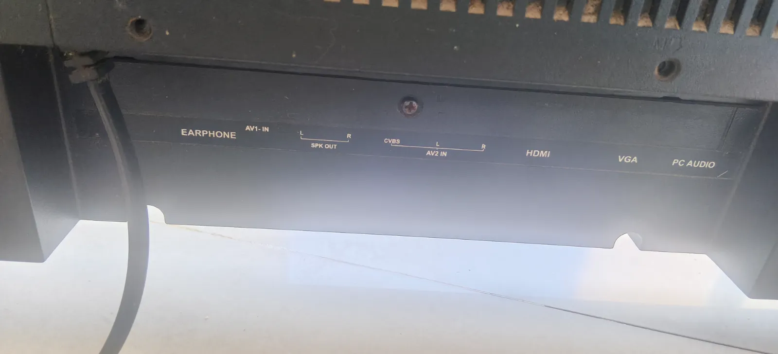 Tv with set top box - Thumbnail 7