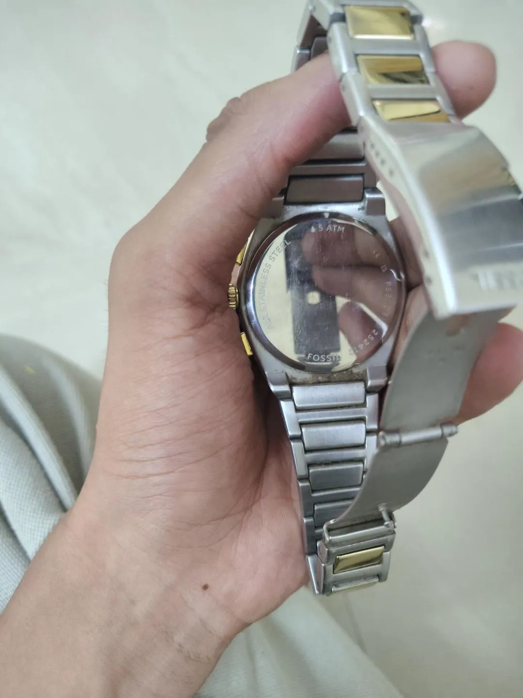 Title: Fossil Everett FS6106 Green Dial Men's Chronograph Watch  Price: ₹5,500 (Negotiable)  Description:  Selling my Fossil Everett FS6106 men's watc - Thumbnail 4
