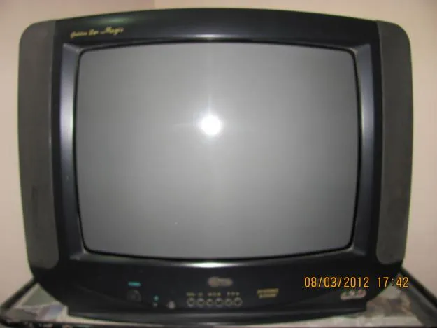 Old LG Golden Eye Plus CRT Colour Television – Vinta Ph-9566922606 for sale in Trichy, Tamil Nadu