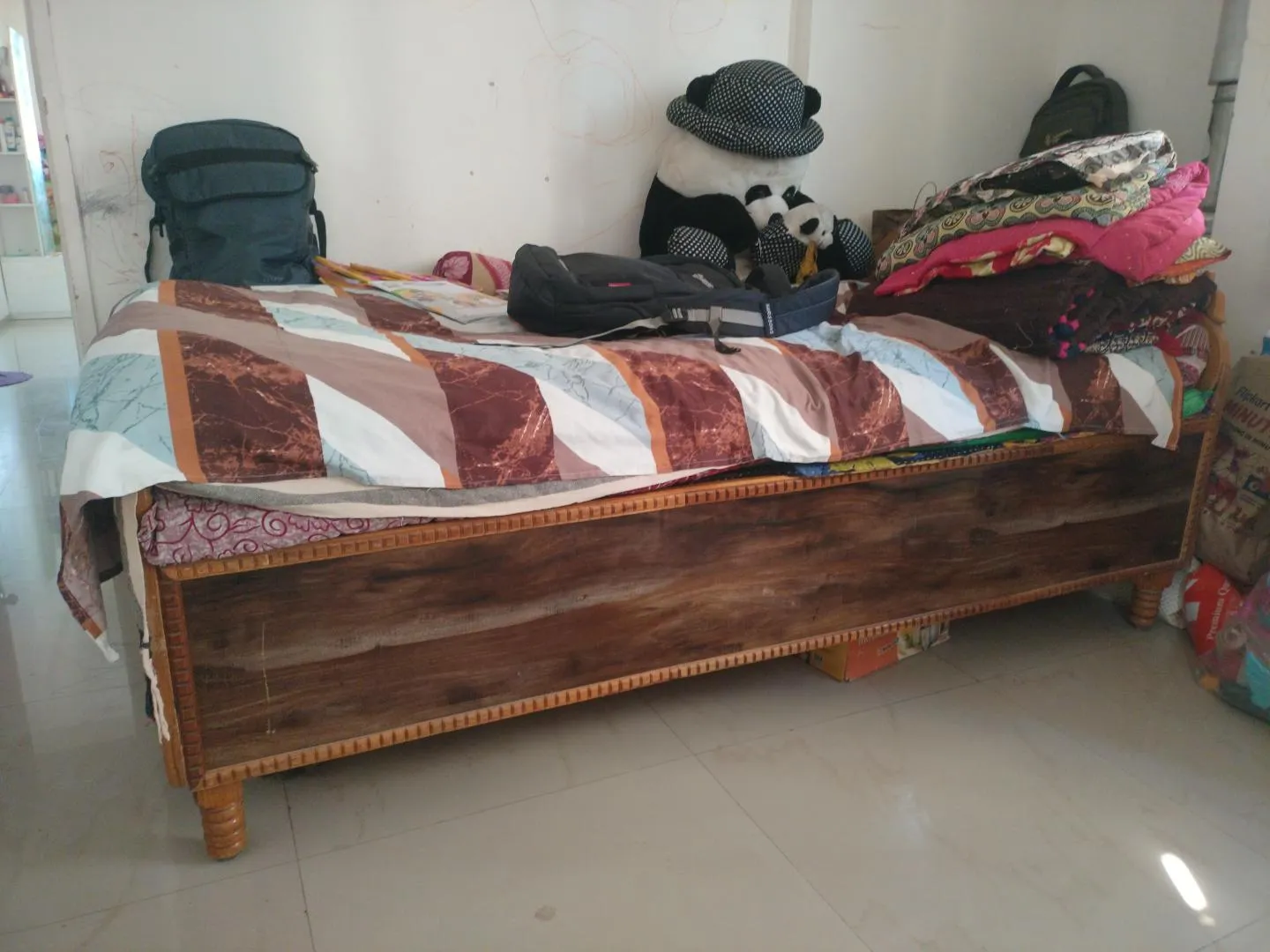 Wooden Bed for Sale – Good Condition - Image 1