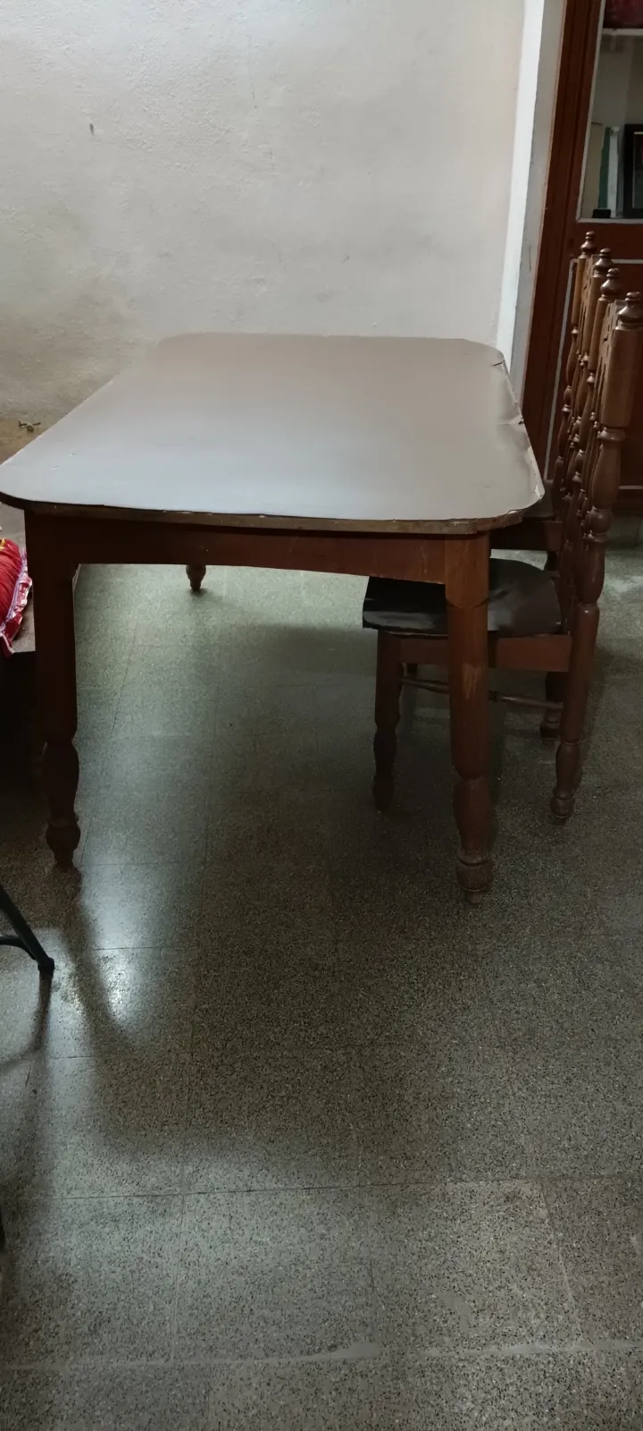 4 seater Dining table and Single cot and tipoy for sale in Karimnagar, Telangana