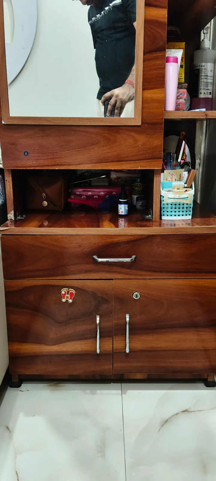 Wooden Plywood Dressing Table - Image 1
