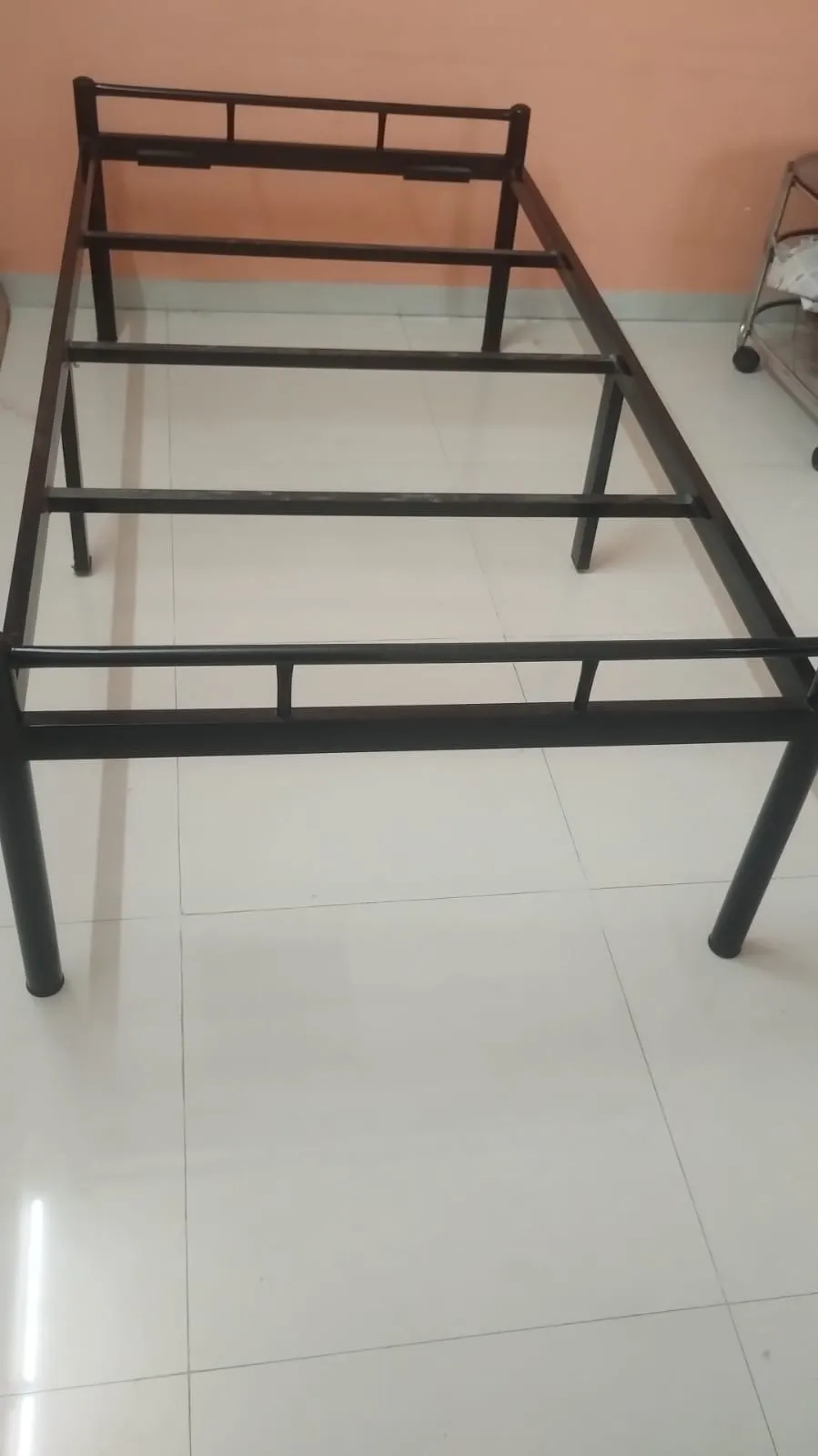 Strong Metal Frame Bed with Ply - Thumbnail 3
