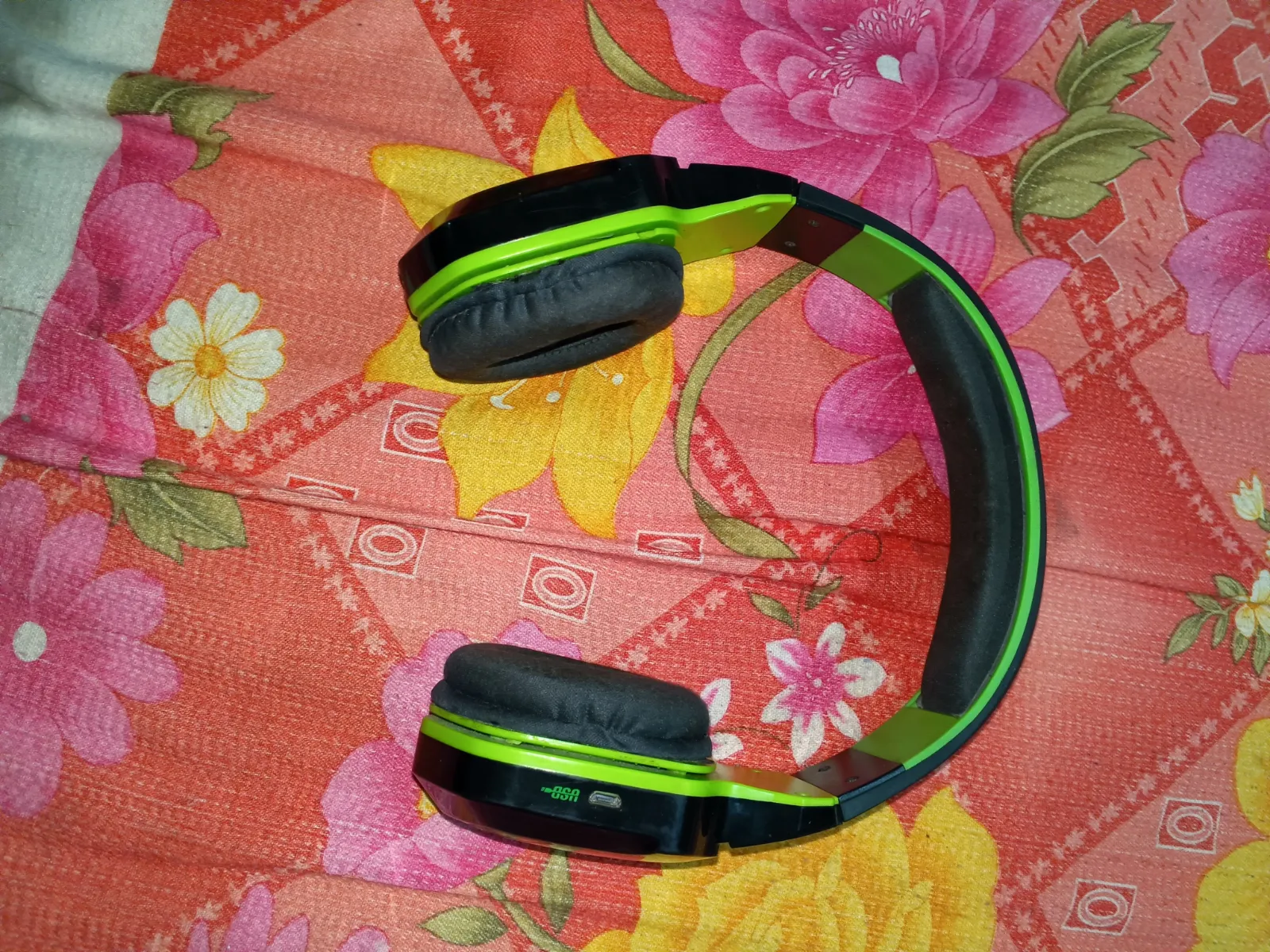 Hear head phone - Image 1