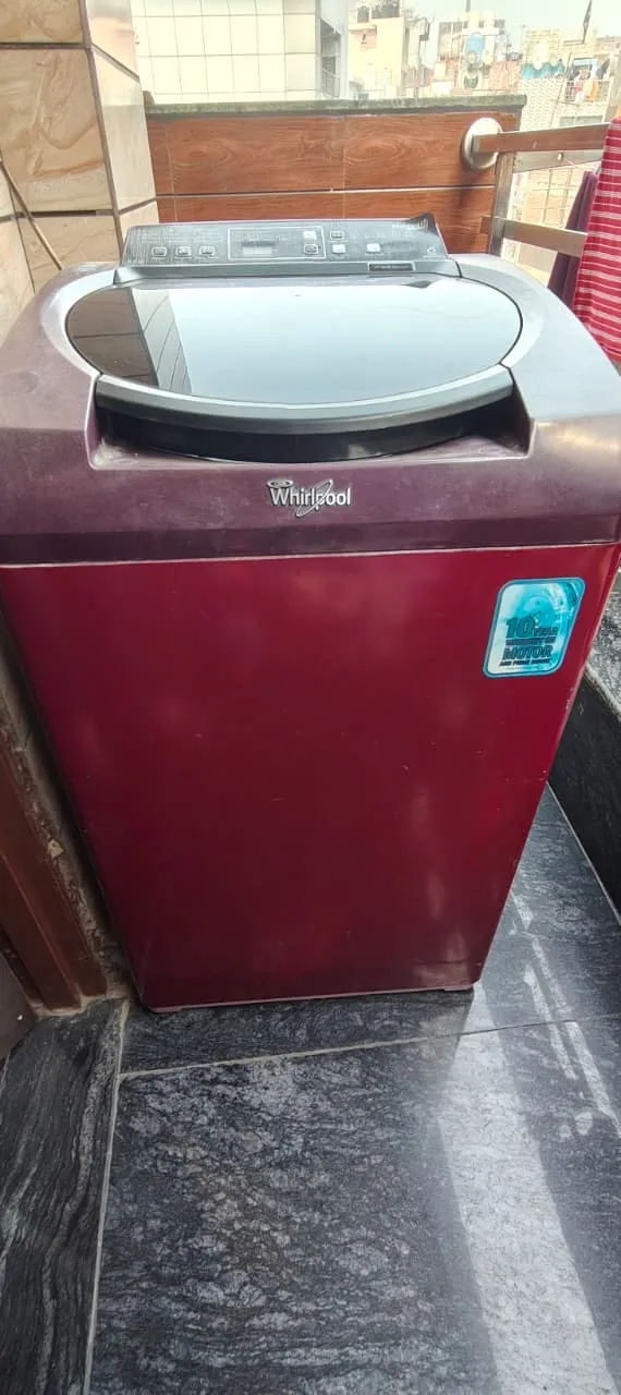 Washing Machine - Thumbnail 2
