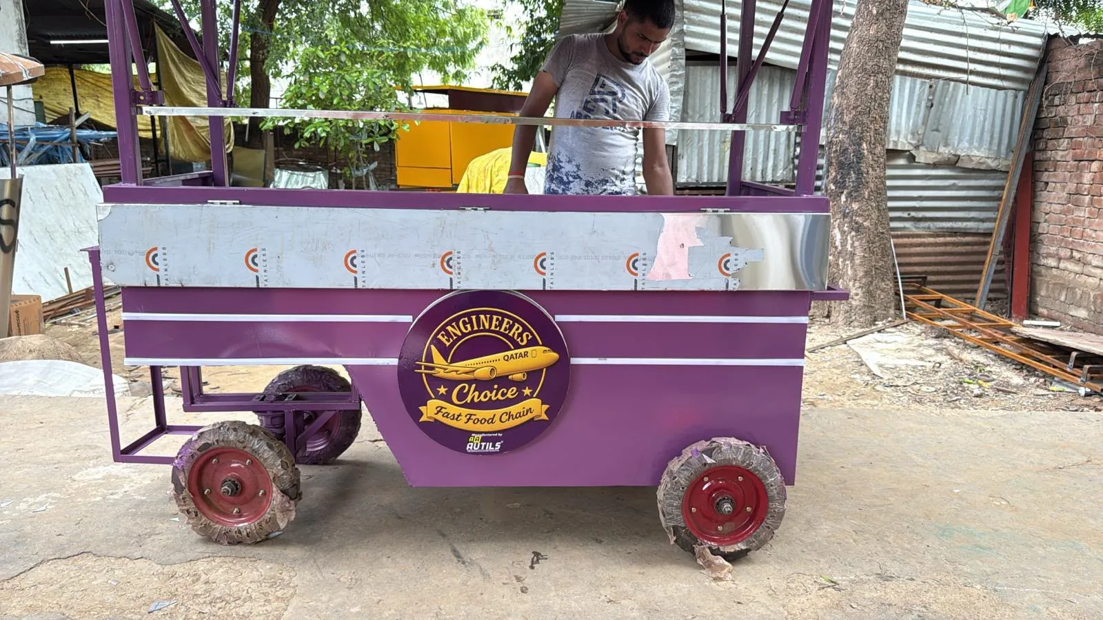 Fast Food Cart with Complete Setup for Sale in Varanasi - Thumbnail 8