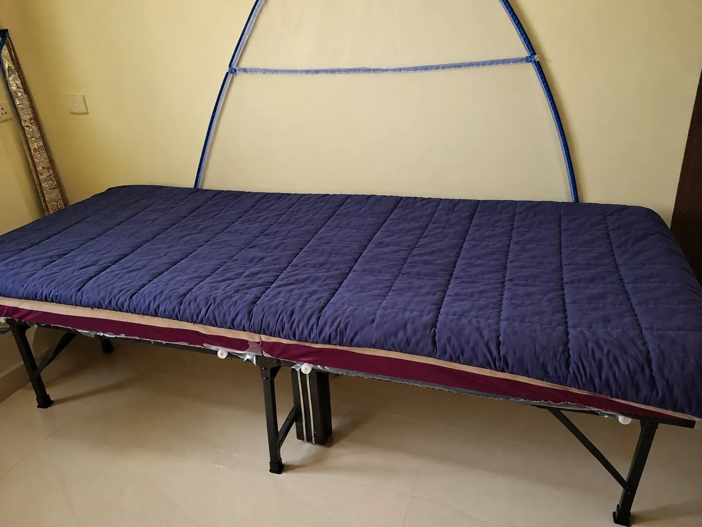 Single bed for sale in Chennai, Tamil Nadu
