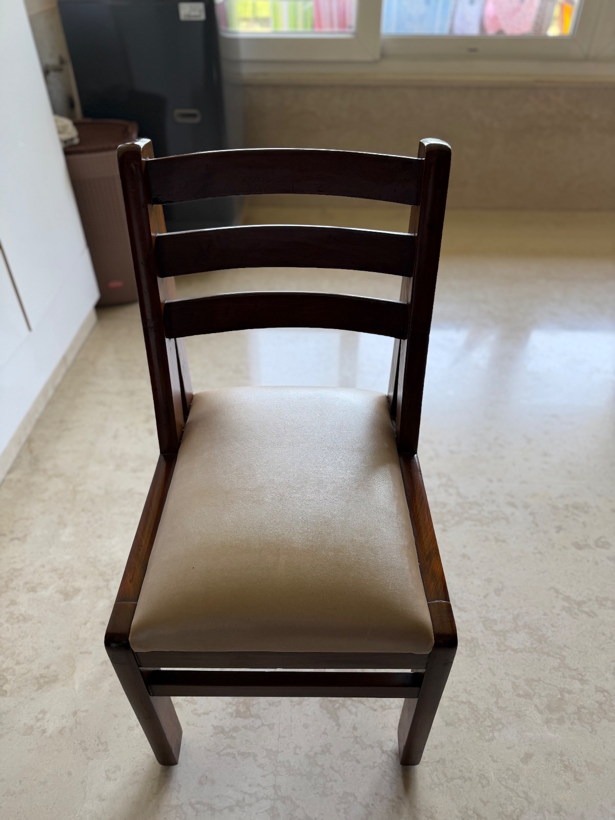 Dinning table with 6 chairs made with sagwan wood - Thumbnail 2