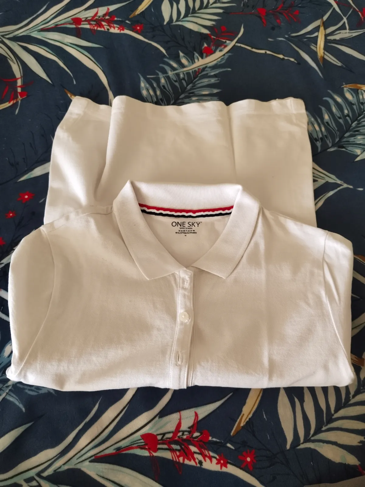 White polo t shirt - Thumbnail 11