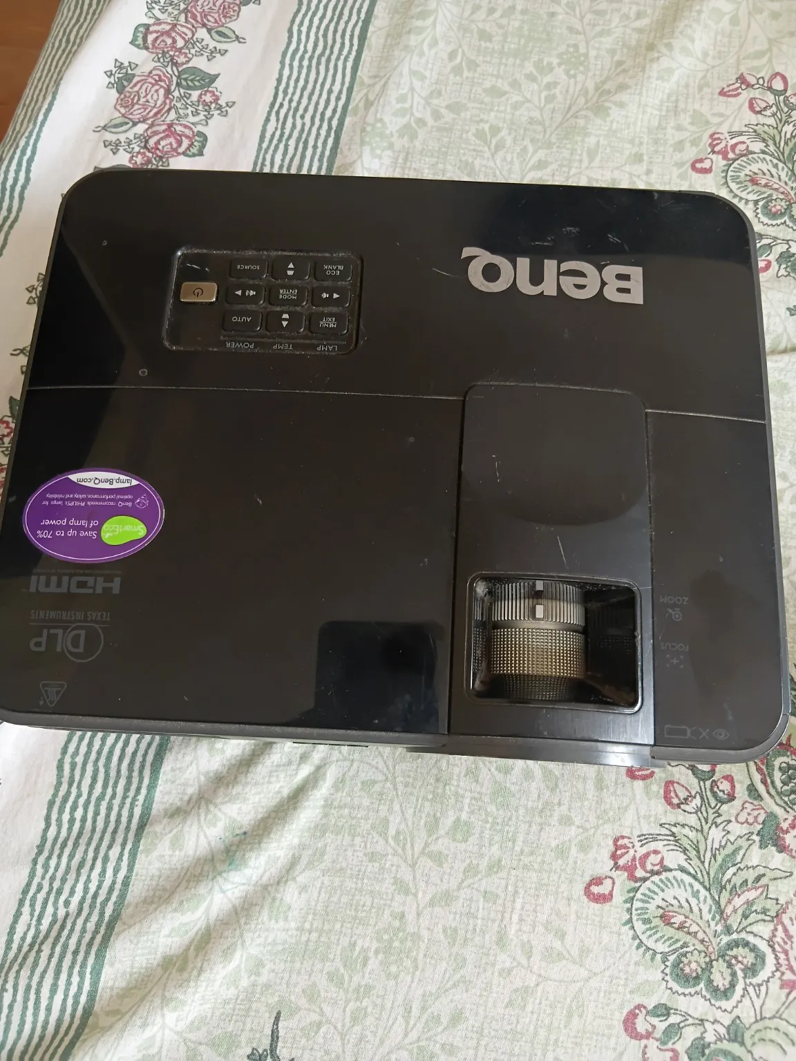 BenQ MX520 DLP Projector in working condition. - Thumbnail 4